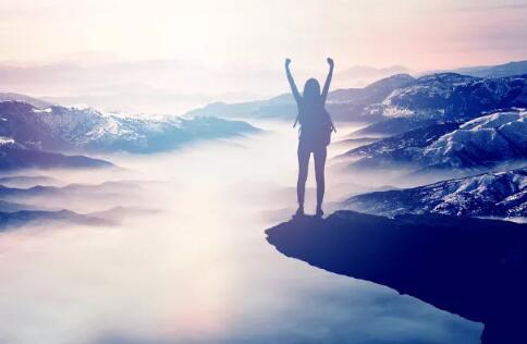 我用三年，走出自卑，又用了三年，努力自信